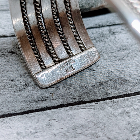 Tahe Signed Sterling Silver Bold Nine Banded Navajo Cuff Bracelet - Picture 10 of 11